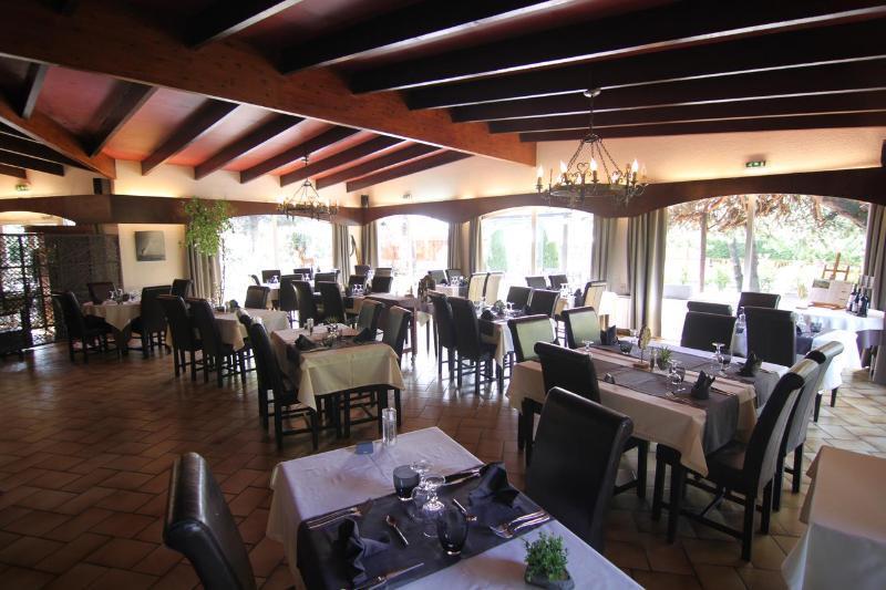 Logis Hotel Le Lac Embrun Exterior foto